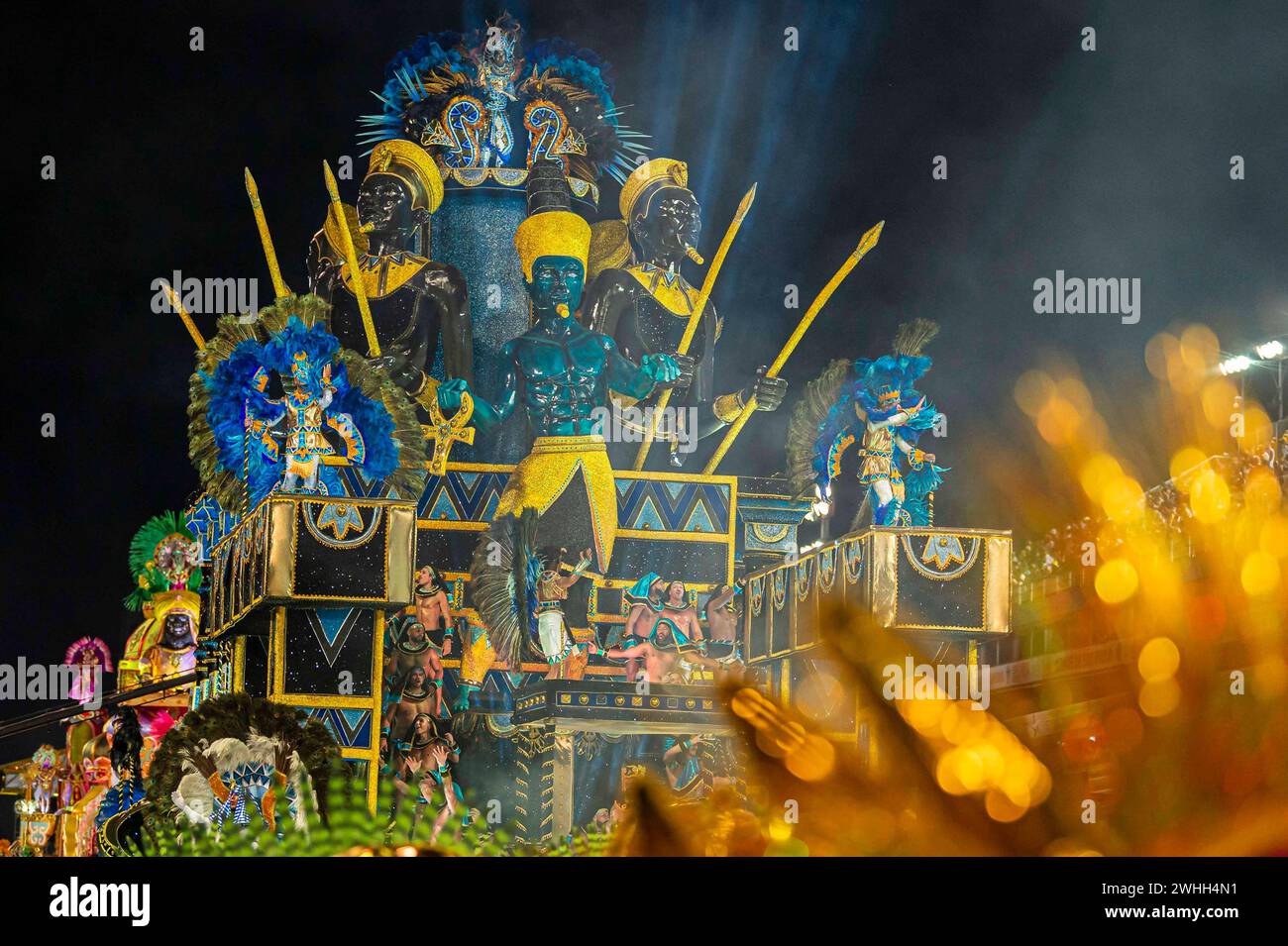 Sao Paulo, Sao Paulo, Brésil. 9 février 2024. SAO PAULO (SP), 02/09/2024 - DIVERTISSEMENT/CARNAVAL/GÉNÉRAL - Adriano Imperador pendant le défilé des écoles de samba de Sao Paulo, valable pour les défilés du groupe spécial des écoles de samba de Sao Paulo, qui ont lieu à l'Anhembi Sambadrome, zone nord de la ville de Sao Paulo, ce vendredi, 9 février 2024. (Foto : Anderson Lira/Thenews2/Zumapress) (image crédit : © Anderson Lira/TheNEWS2 via ZUMA Press Wire) USAGE ÉDITORIAL SEULEMENT! Non destiné à UN USAGE commercial ! Banque D'Images