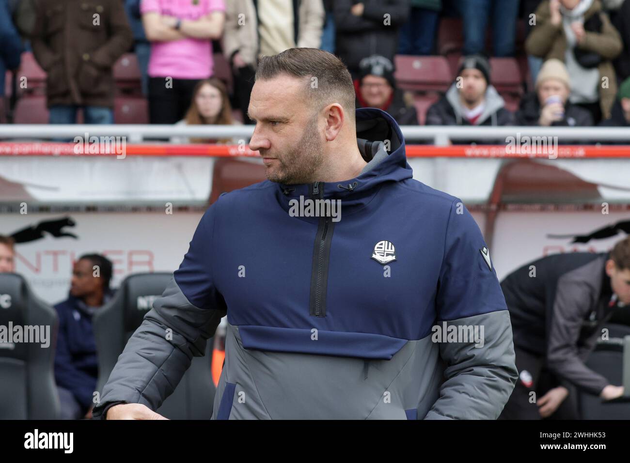 Le manager des Bolton Wanderers Ian Evatt avant le match de Sky Bet League 1 entre Northampton Town et Bolton Wanderers au PTS Academy Stadium, Northampton le samedi 10 février 2024. (Photo : John Cripps | mi News) crédit : MI News & Sport /Alamy Live News Banque D'Images