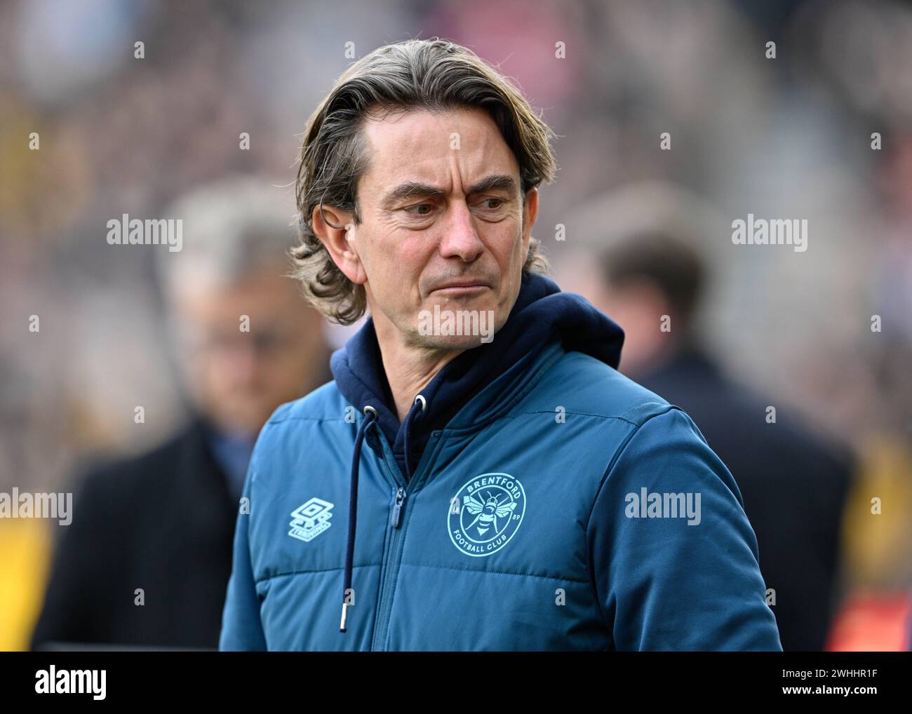 Wolverhampton, Royaume-Uni. 10 février 2024. Thomas Frank entraîneur de Brentford, lors du match de premier League Wolverhampton Wanderers vs Brentford à Molineux, Wolverhampton, Royaume-Uni, le 10 février 2024 (photo de Cody Froggatt/News images) à Wolverhampton, Royaume-Uni le 2/10/2024. (Photo de Cody Froggatt/News images/Sipa USA) crédit : Sipa USA/Alamy Live News Banque D'Images