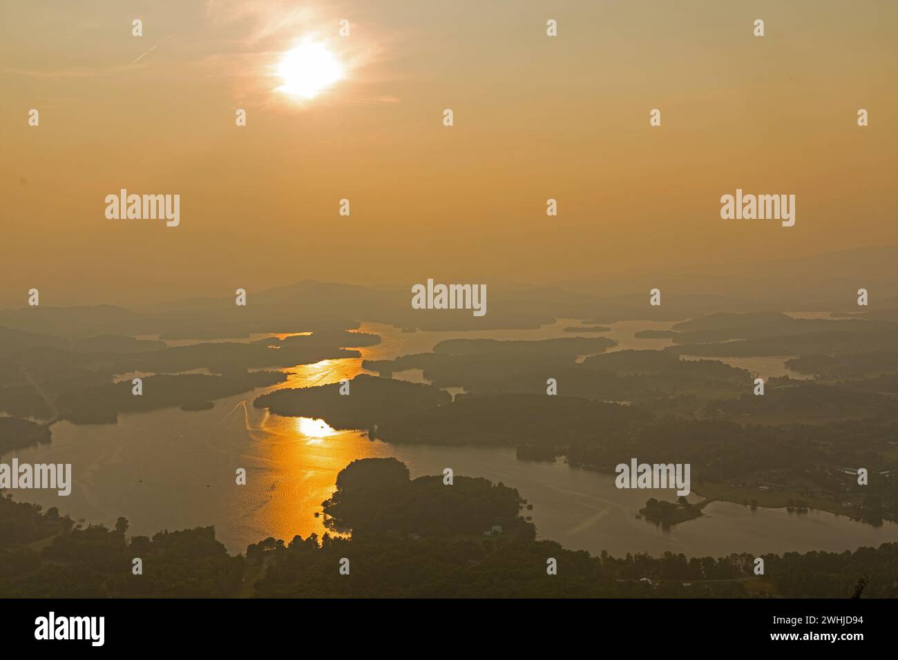 Vue depuis Bell Mountain près de Hiawassee en Géorgie pendant le coucher du soleil Banque D'Images