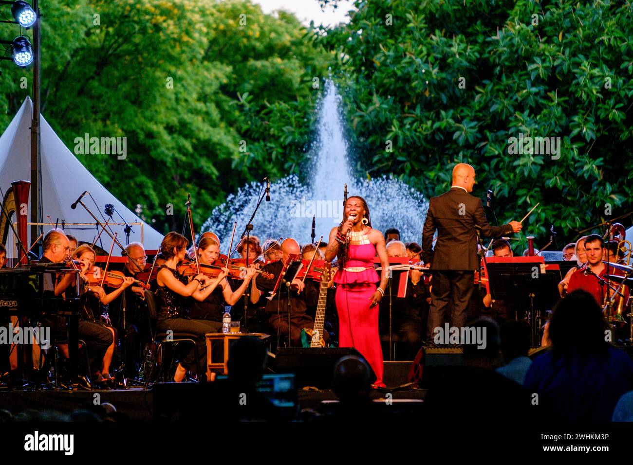 Concha Buika con la Orquesta SinfÃ³nica de las Islas Baleares Banque D'Images