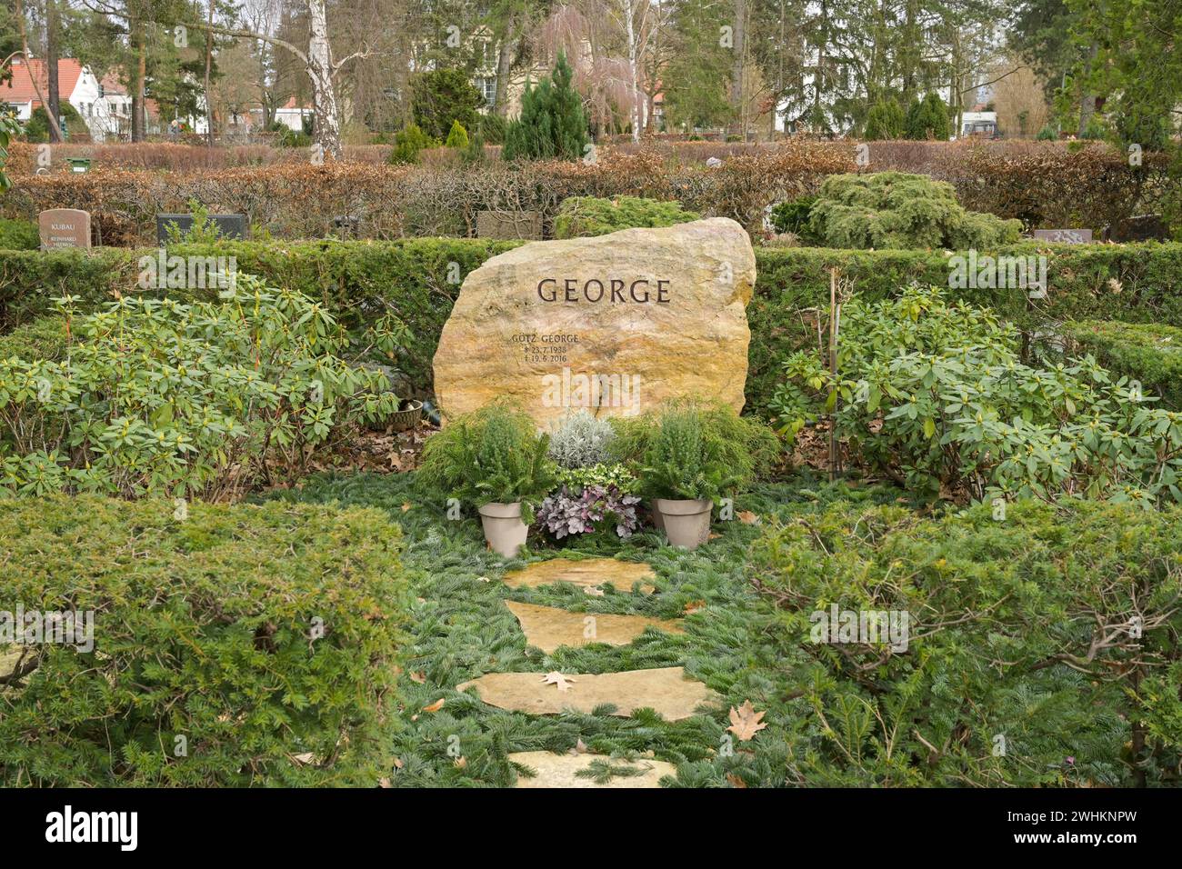 Tombe de Goetz George, cimetière de Zehlendorf, Onkel-Tom-Strasse, Zehlendorf, Berlin, Allemagne Banque D'Images