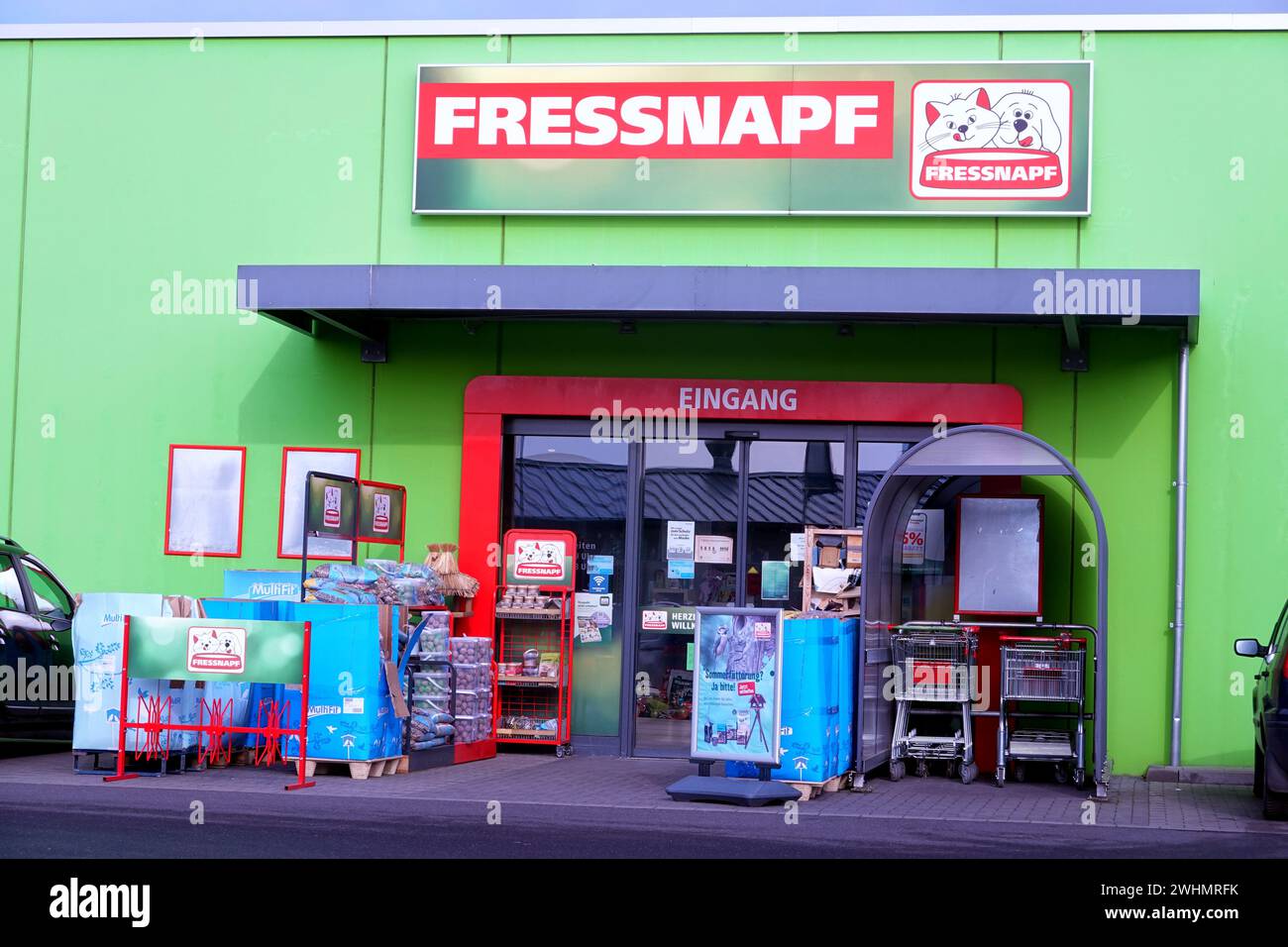 Image symbolique Fressnapf Holding se store, magasin de fournitures pour animaux de compagnie. Banque D'Images