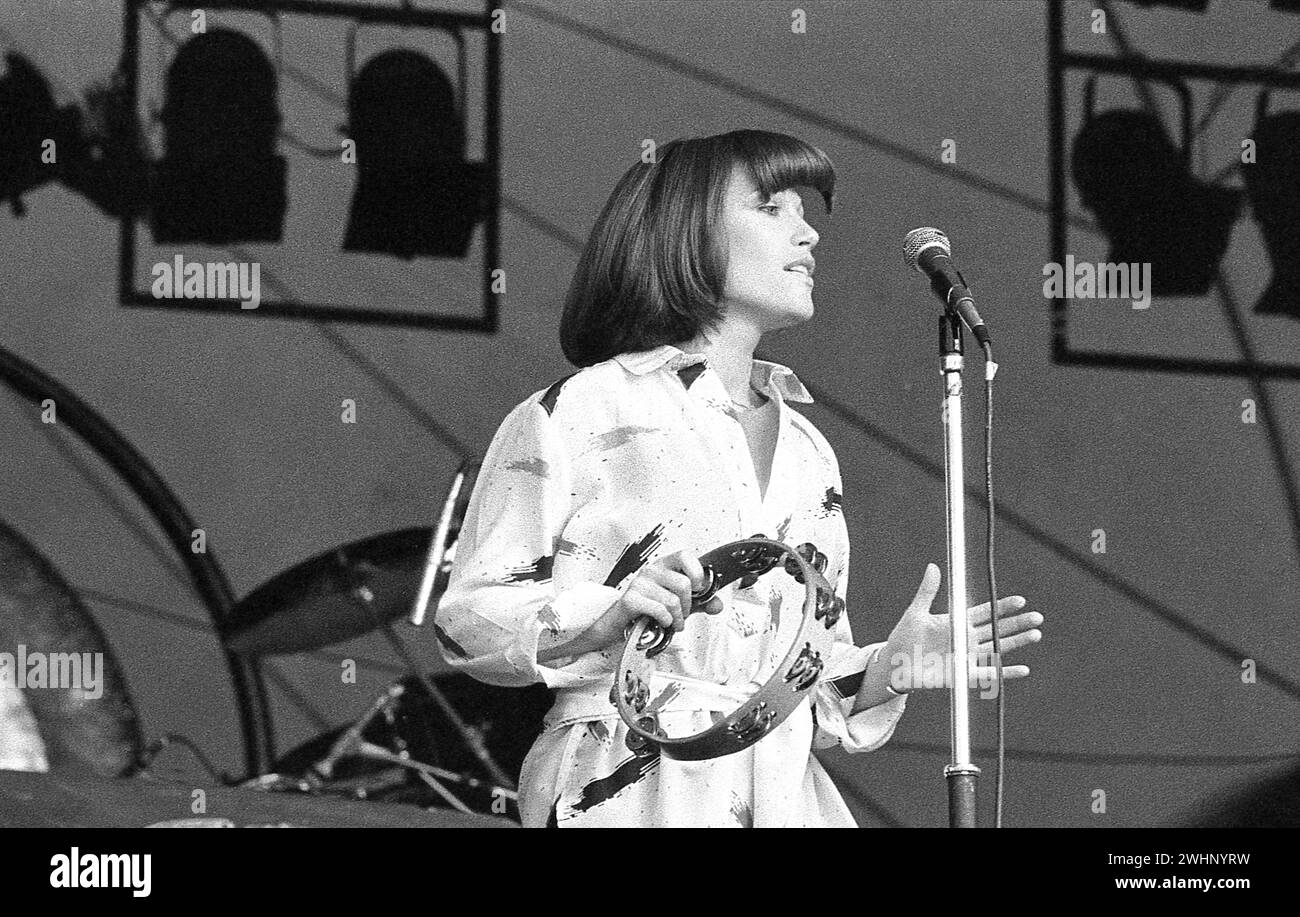 Kiki Dee, chanteuse pop soul britannique, en préformation au concert du Queen Hyde Park 18/9/1976 Banque D'Images