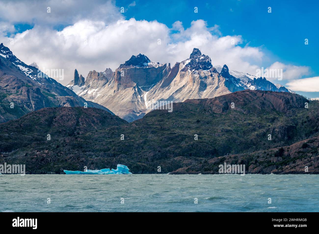 Glacier gris dans le parc national de Torres del Paine, en Patagonie chilienne Banque D'Images