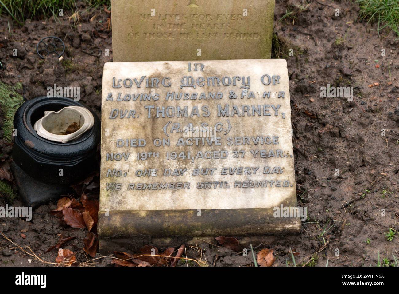 Tablette une tombe de guerre du Commonwealth, cimetière de Weaste, Salford pour Thomas Marney. Banque D'Images
