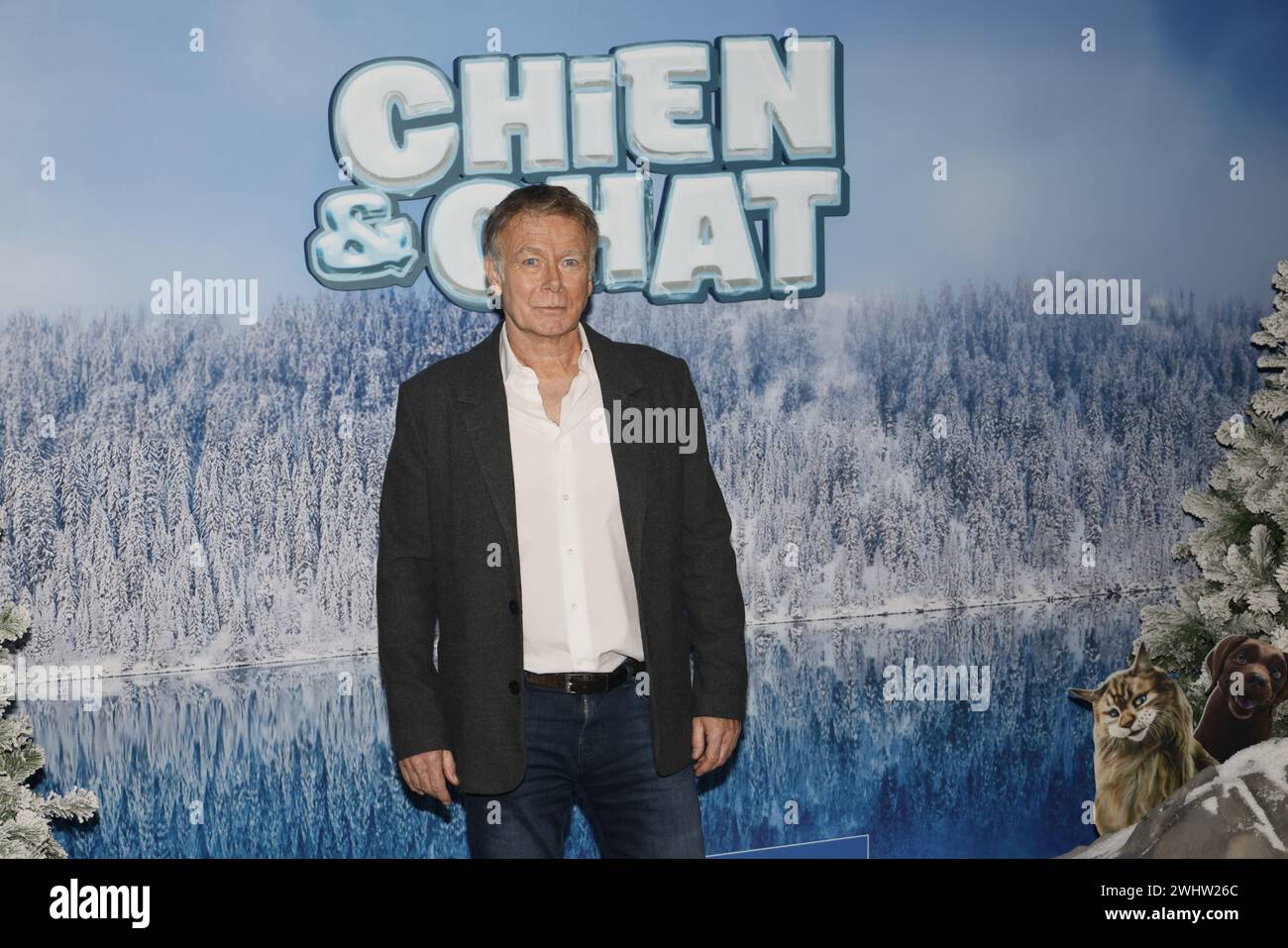 Paris, France. 11 février 2024. Franck Dubosc assiste à la première de CHIEN et CHAT DE Reem Kherici à UGC Normandie le 11 février 2024 à Paris. Crédit : Bernard Menigault/Alamy Live News Banque D'Images