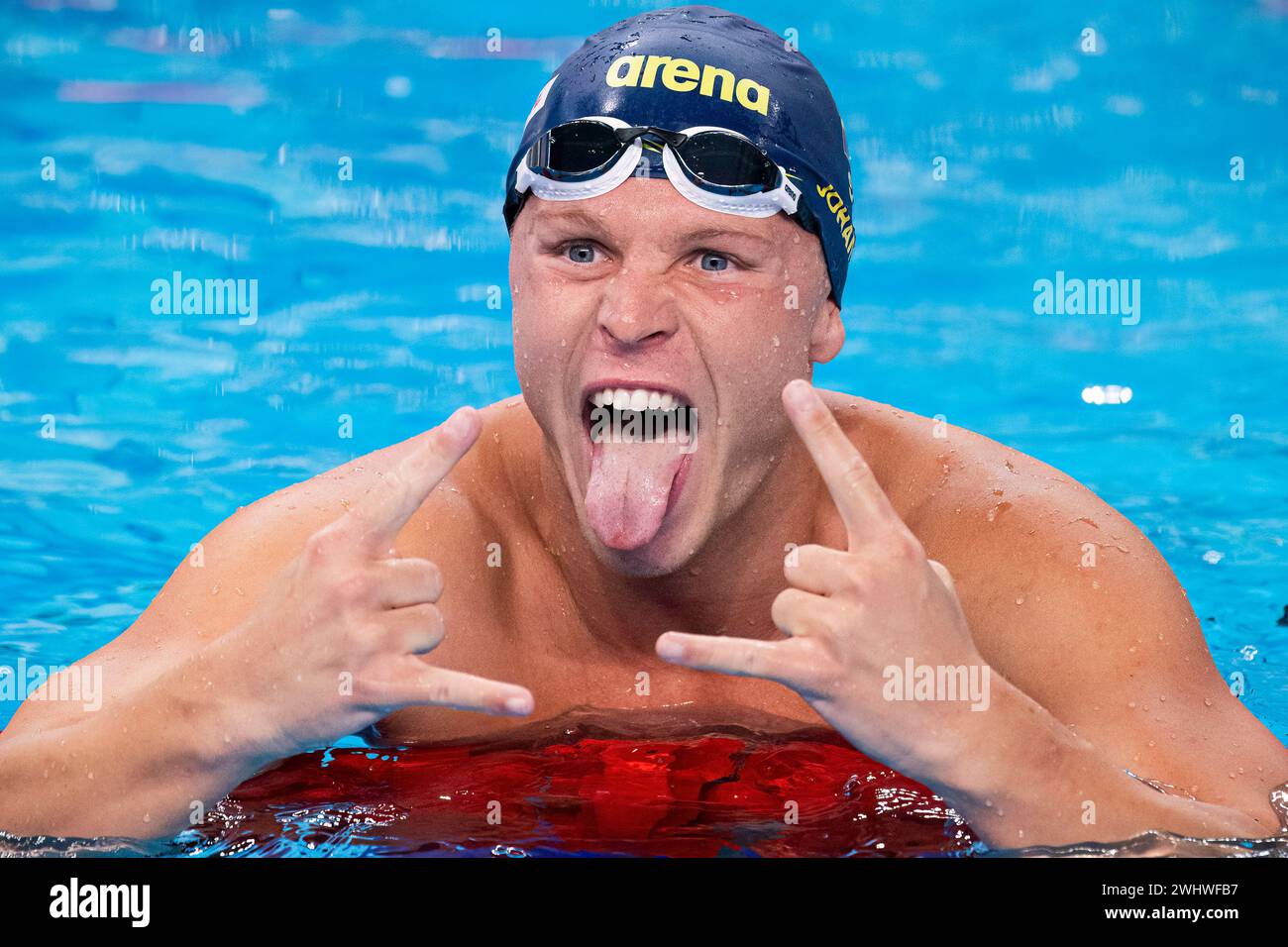 Doha, Qatar. 11 février 2024. Victor Johansson, de Suède, célèbre la finale du 400 m nage libre masculin lors des 21e Championnats du monde de natation au Dôme Aspire à Doha (Qatar), le 11 février 2024. Crédit : Insidefoto di andrea staccioli/Alamy Live News Banque D'Images