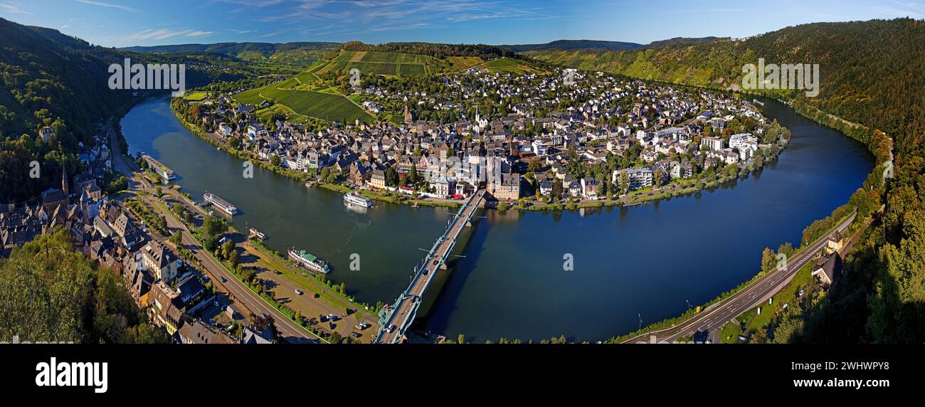 Vue panoramique de la Moselle, Traben-Trarbach, moyenne Moselle, Rhénanie-Palatinat, Allemagne Europe Banque D'Images