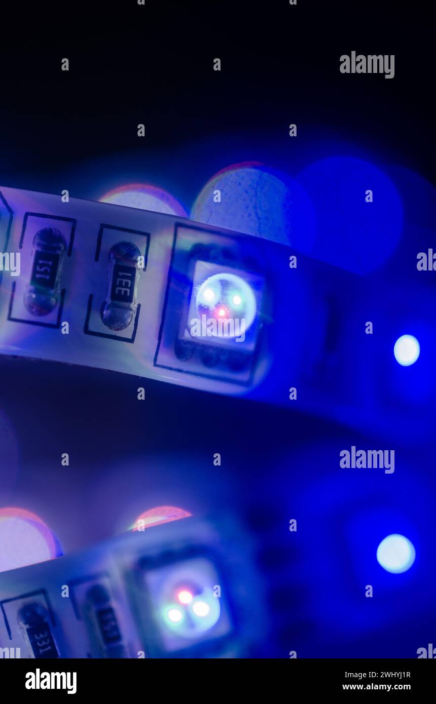 Macro, photo, multicolore, LED, lumière, diodes, industriel, production, fabrication, technologie, électronique, gros plan, composants Banque D'Images
