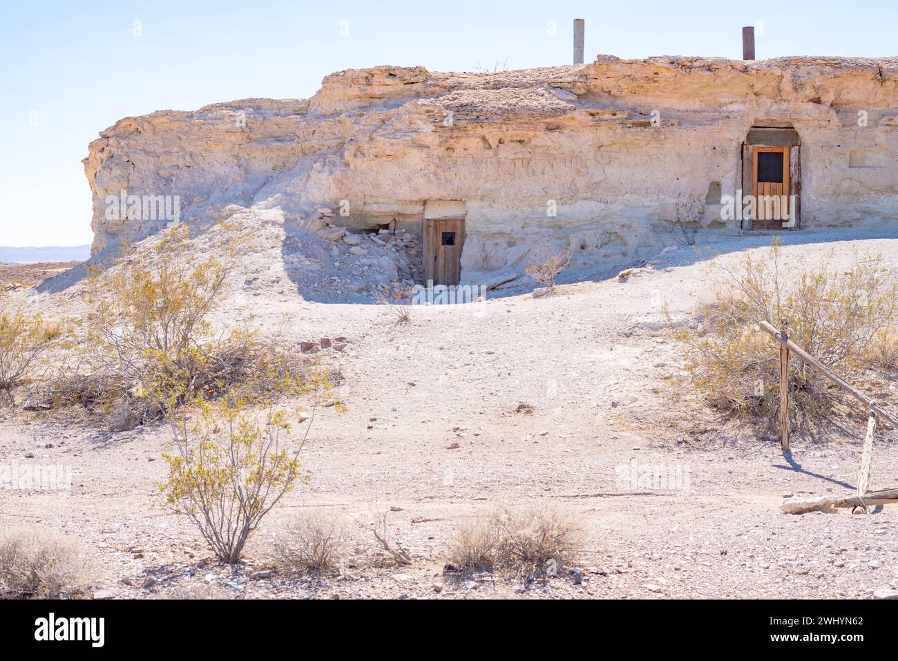 Early American, Cave Dwellings, Miners, Shoshone, Californie, Death Valley Natl Park, historique, architecture, désert, Homesteads Banque D'Images