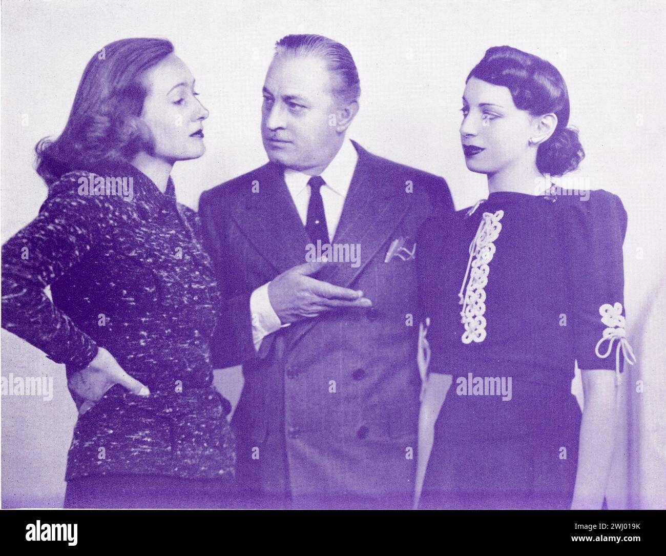 TALA BIRELL JOHN BARRYMORE et ELAINE BARRIE dans la nouvelle comédie MY DEAR CHILDREN 1940, réalisateur OTTO PREMINGER, scénaristes Catherine Turney et Jerry Horwin, produite par Richard Aldrich et Richard Myers au Belasco Theatre de Broadway, New York du 31 janvier au 18 mai 1940 Banque D'Images