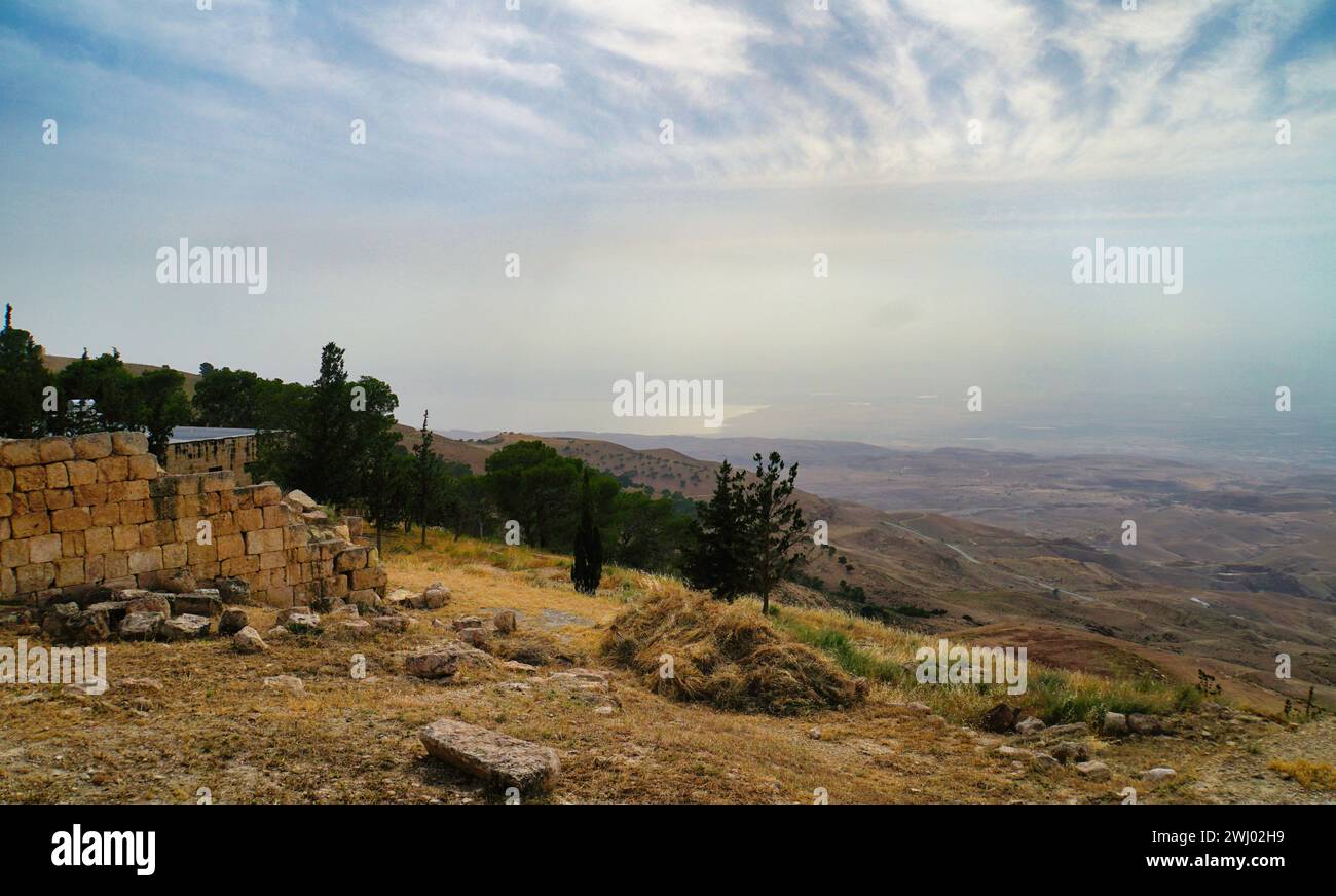 Vue du Mont Nebo dans la Terre promise Deutéronome 3:23ff et Deutéronome 34:1-4 Banque D'Images