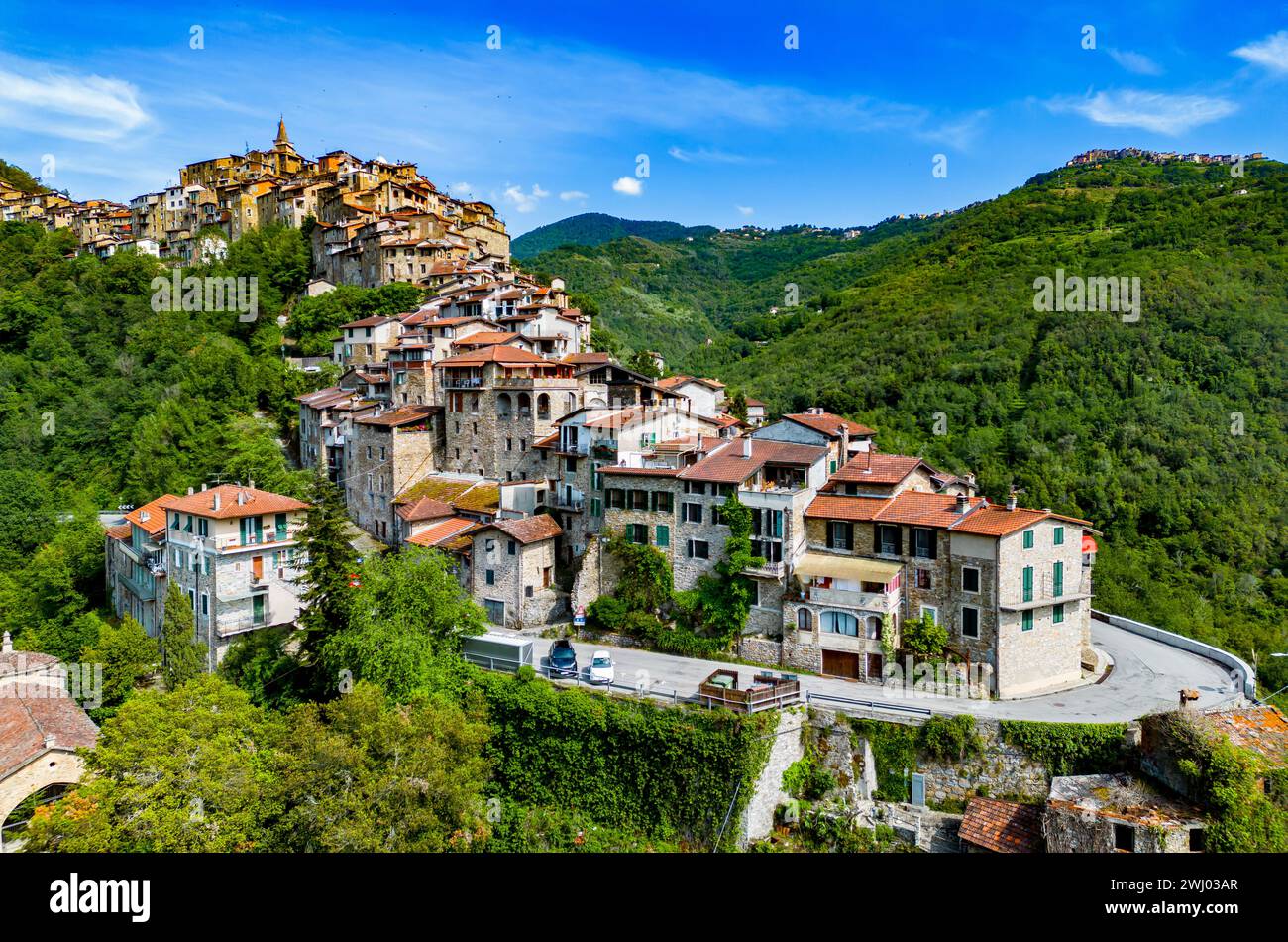 Vue aérienne d'Apricale dans la province d'Imperia Banque D'Images
