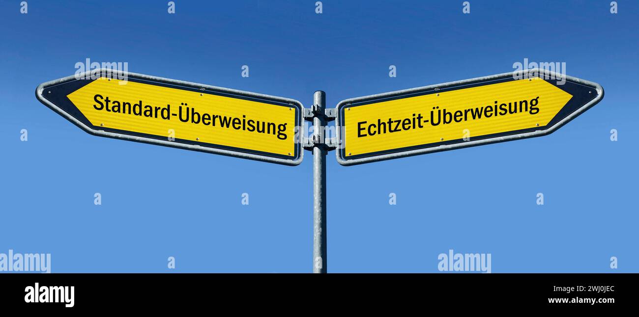 zwei Wegweiser mit Standard-Überweisung und Echtzeit-Überweisung zwei Wegweiser mit Standard-Überweisung und Echtzeit-Überweisung, 12.02.2024, Borkwalde, Brandebourg, in zwei Richtungen zeigen Wegweiser mit den Schriftzügen Standard-Überweisung und Echtzeit-Überweisung. *** Deux panneaux indicateurs avec virement bancaire standard et virement bancaire en temps réel deux panneaux indicateurs avec virement bancaire standard et virement bancaire en temps réel, 12 02 2024, Borkwalde, Brandebourg, panneaux indicateurs pointant dans deux directions avec les mots virement bancaire standard et virement bancaire en temps réel Banque D'Images