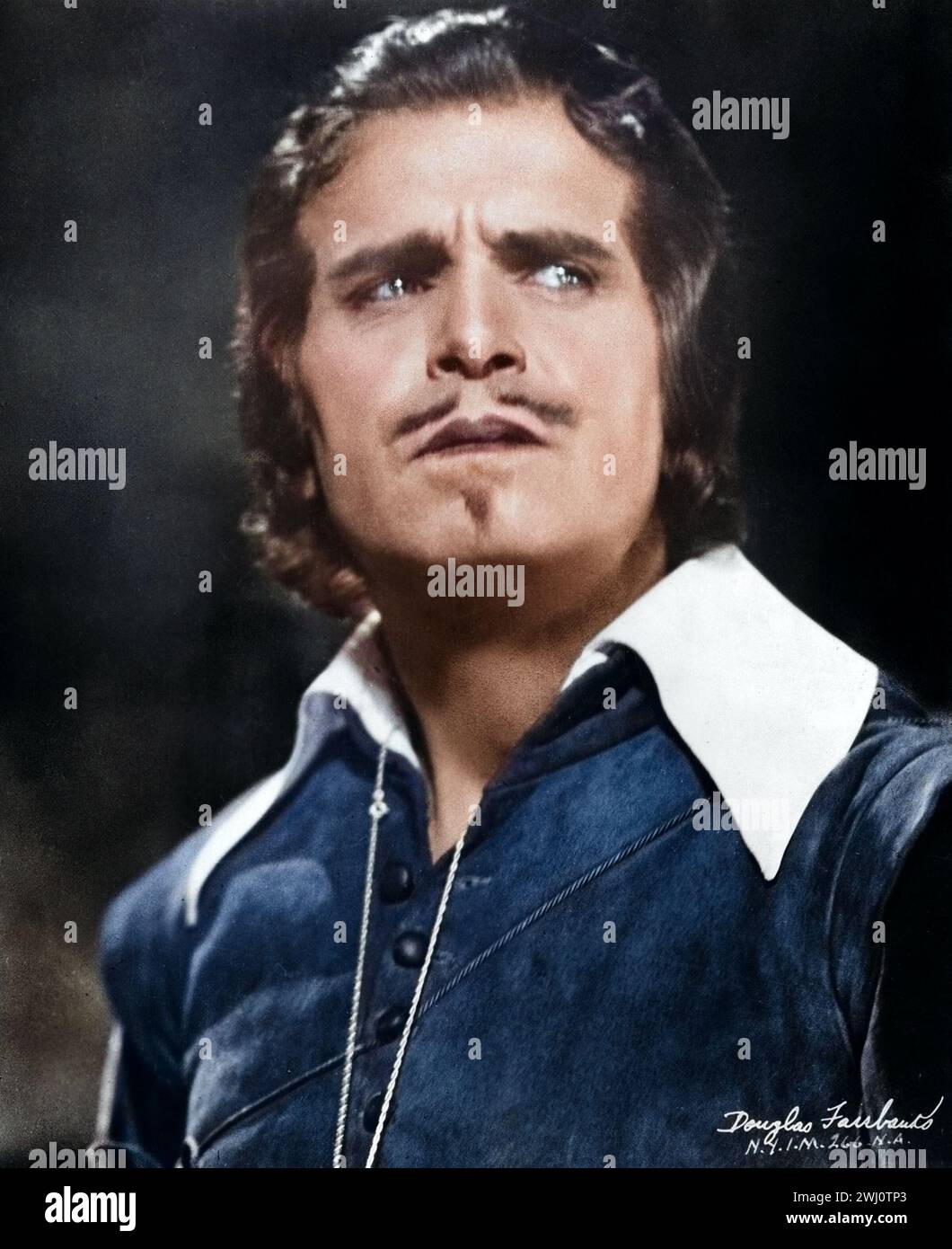 Douglas Fairbanks dans le masque de fer - publicité encore, 1929 colorisé Banque D'Images
