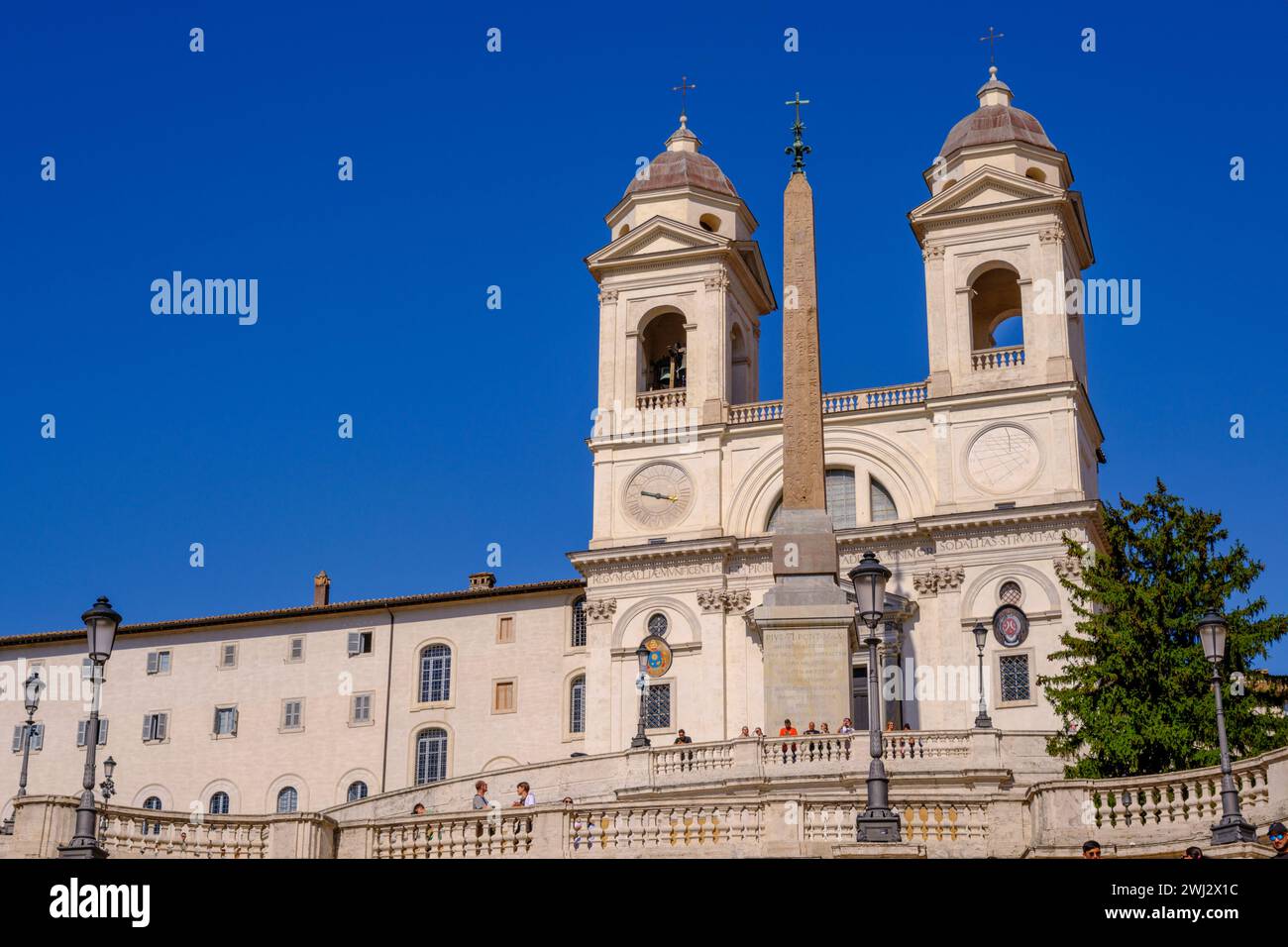 Rome, IT - 11 août 2023 : Institut Sacré-cœur Trinita dei Monti Banque D'Images