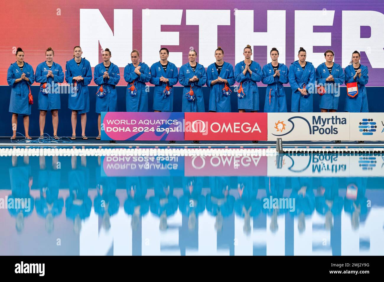 Doha, Qatar. 12 février 2024. DOHA, QATAR - 12 FÉVRIER : équipe des pays-Bas lors du match de quart de finale féminin de water-polo entre la Hongrie et les pays-Bas aux Championnats du monde de natation de Doha 2024 à Aspire Dome le 12 février 2024 à Doha, Qatar. (Photo de MTB-photo/BSR Agency) crédit : BSR Agency/Alamy Live News Banque D'Images