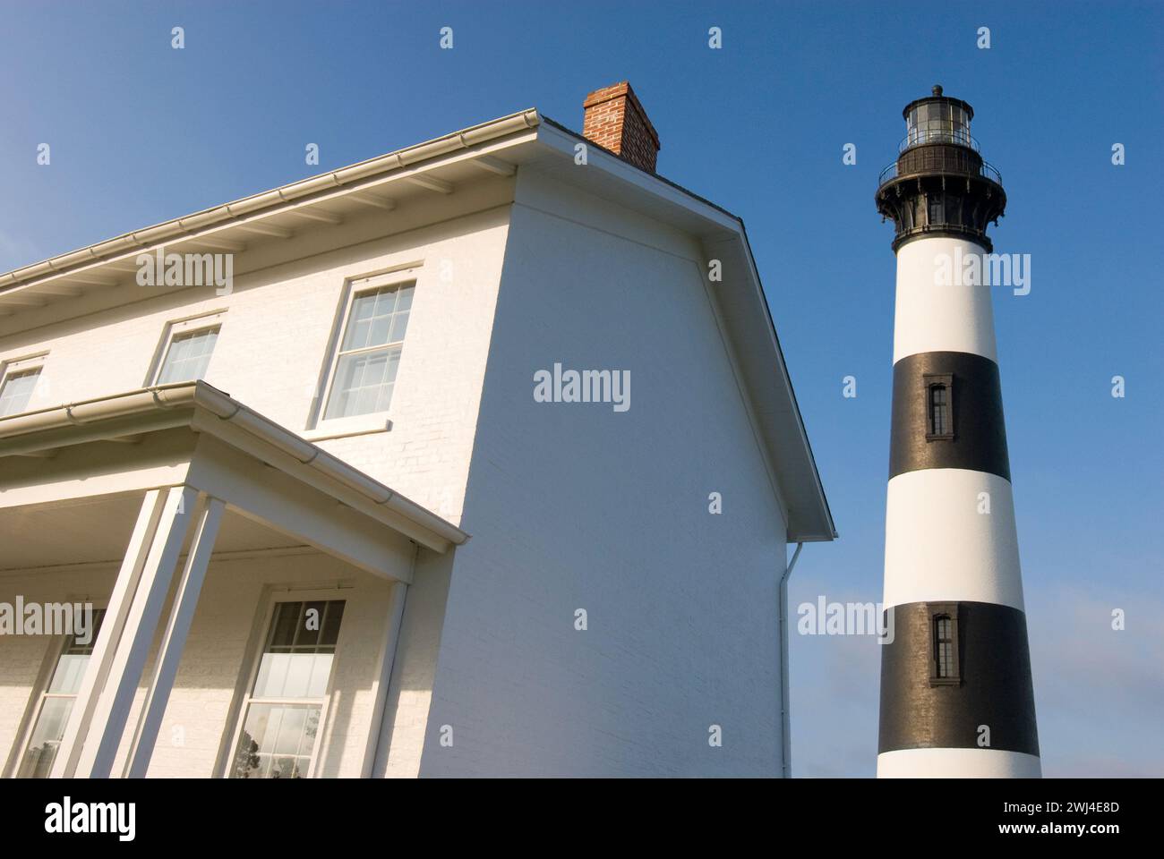 Phare de Bodie Island construit en 1872 est de 165 pieds de haut - également vieille maison de gardiens - Cape Hatteras National Seashore sur les rives extérieures - Nags Head Banque D'Images