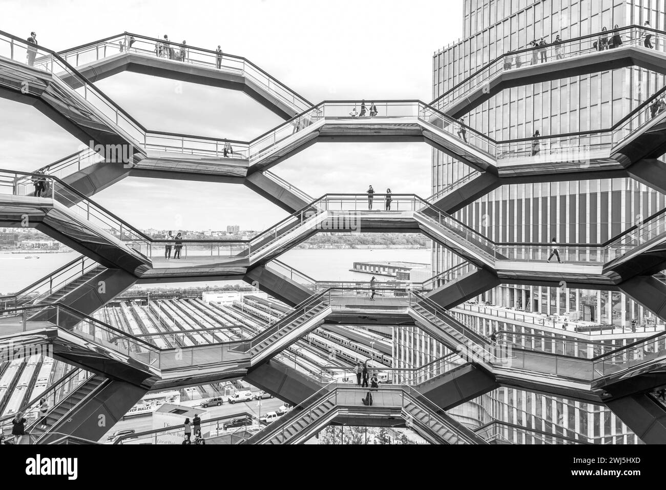 New York, NY, Etats-Unis - 17 mai 2019: Le navire, également connu sous le nom d'escalier de la cour d'Hudson, noir et blanc Banque D'Images