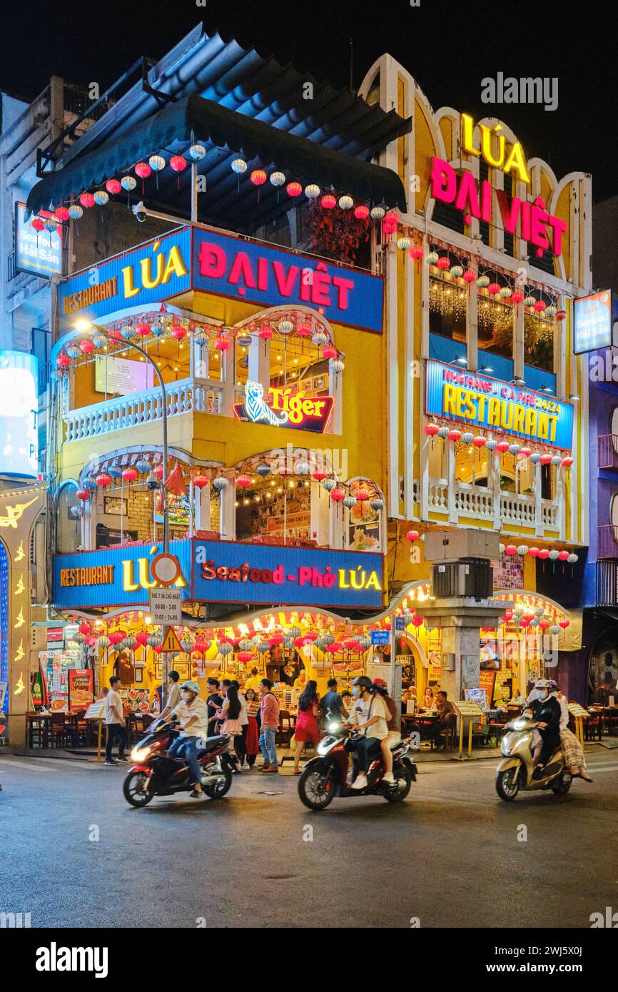 Jan 2024, Bui Vien Walking Street la nuit, Ho Chi Minh ville Banque D'Images