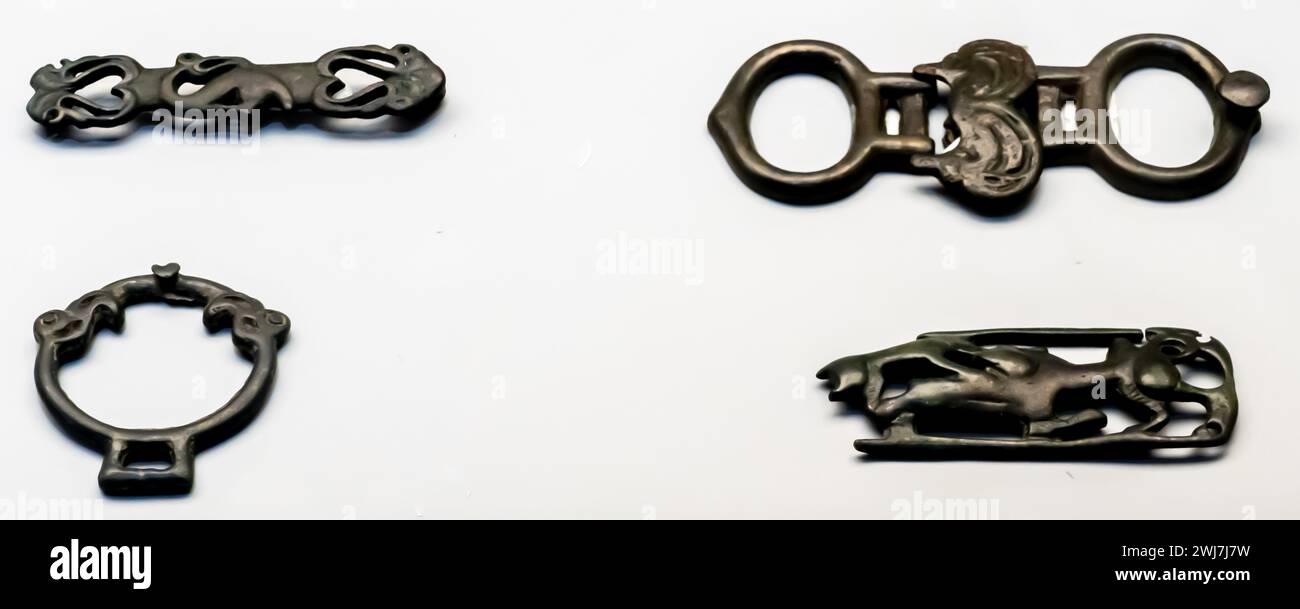 Accessoires de ceinture - boucles, plaque, onlays, 5ème - 3ème siècle B.C. Karamuryn Kazakhstan Banque D'Images