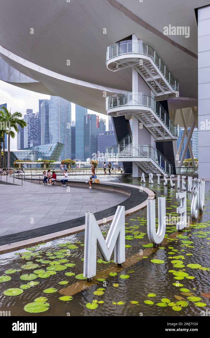 Le musée ArtScience à Marina Bay Waterfront à Singapour Banque D'Images