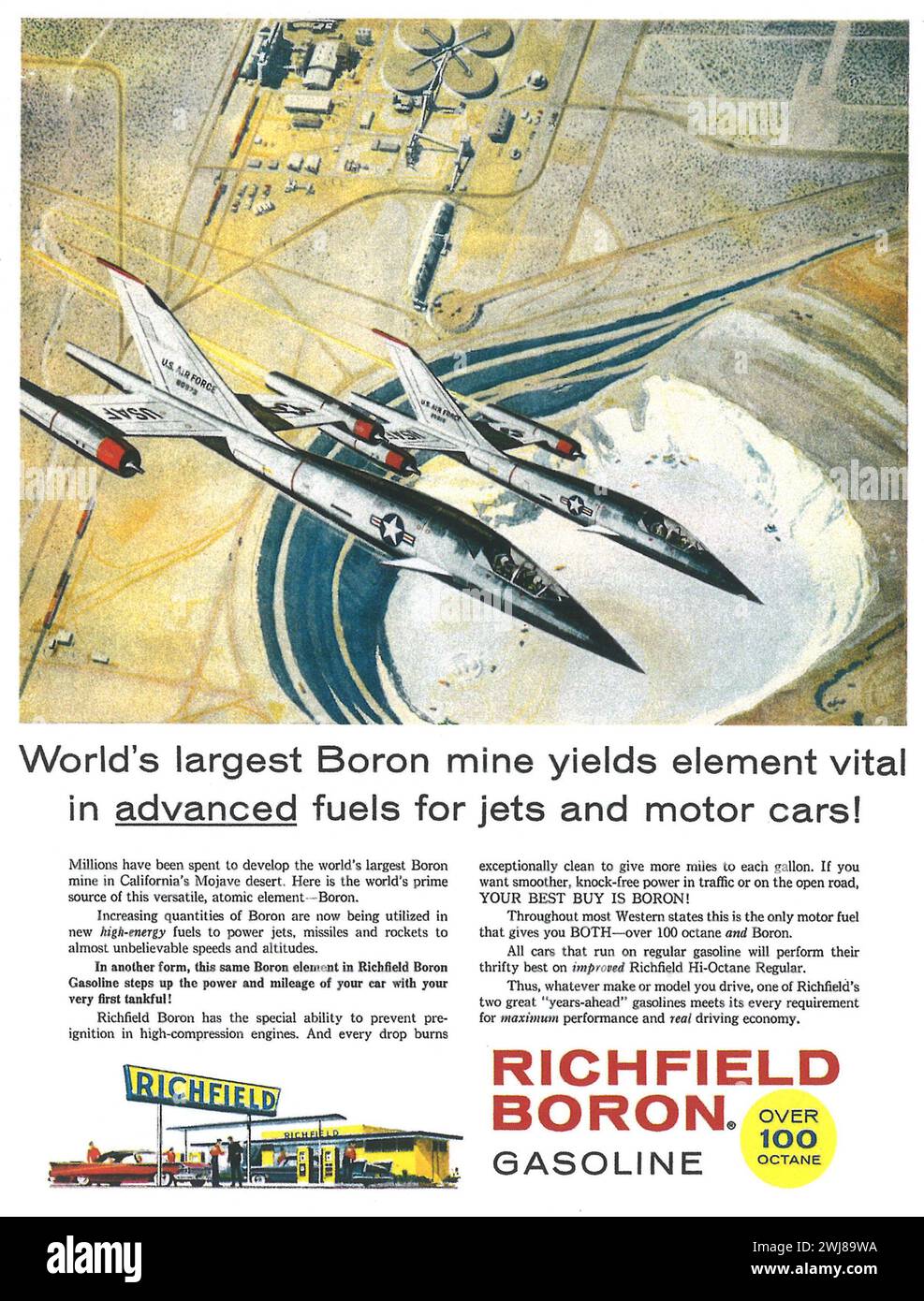 1959 Richfield Boron Gasoline Print ad. « La plus grande mine de bore au monde produit un élément essentiel dans le carburant avancé pour les avions et les voitures. » Banque D'Images