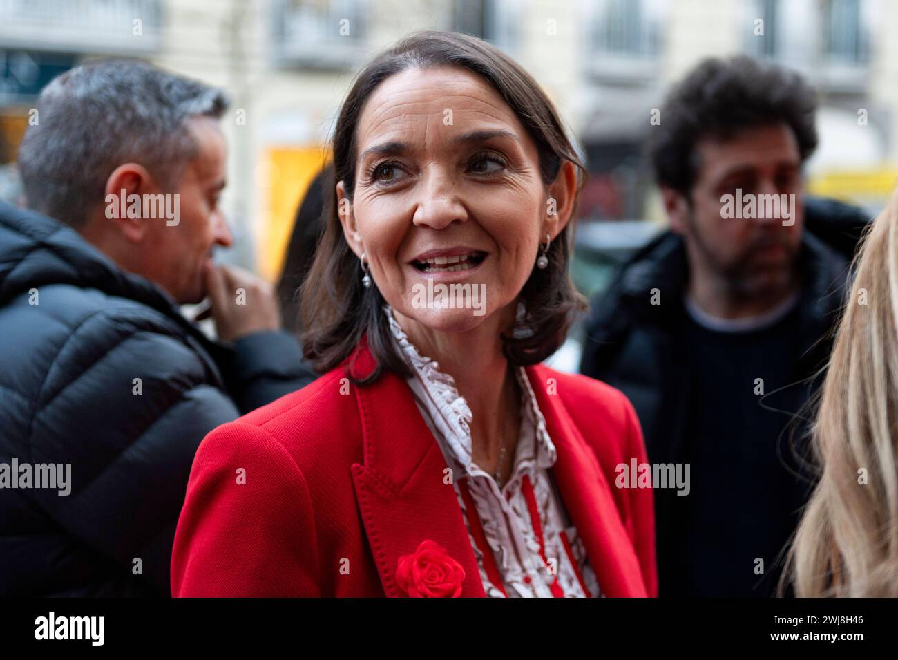 Manifestation contre la société immobilière Elix à Madrid Maria Reyes Maroto Illera, conseillère municipale de Madrid du parti PSOE, vu participer à une manifestation devant le siège de la société immobilière Elix contre la politique d'expulsion adoptée par la société qui spécule sur la création de nouveaux appartements touristiques à Madrid Madrid Siège Elix Madrid Espagne Copyright : xAlbertoxGardinx AGardin 20240213 Politics madrid elix démonstration 009 Banque D'Images