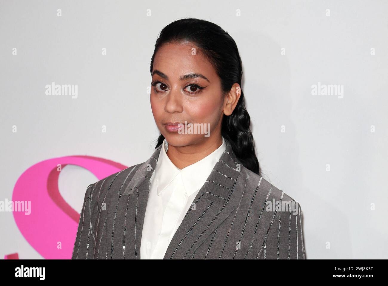 Londres, Royaume-Uni. 13 février 2024. Anjana Vasan assiste à la première européenne de "Wicked Little Letters" à l'Odeon luxe Leicester Square à Londres. (Photo de Fred Duval/SOPA images/SIPA USA) crédit : SIPA USA/Alamy Live News Banque D'Images