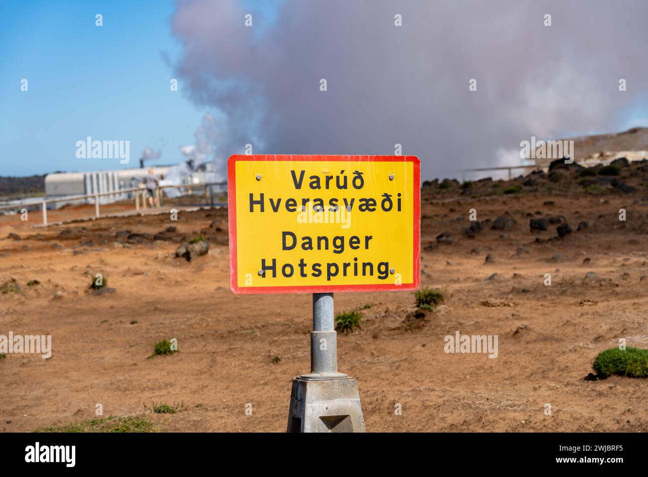 Danger Hot Spring panneau à Gunnuhver Hot Spring Iceland Banque D'Images