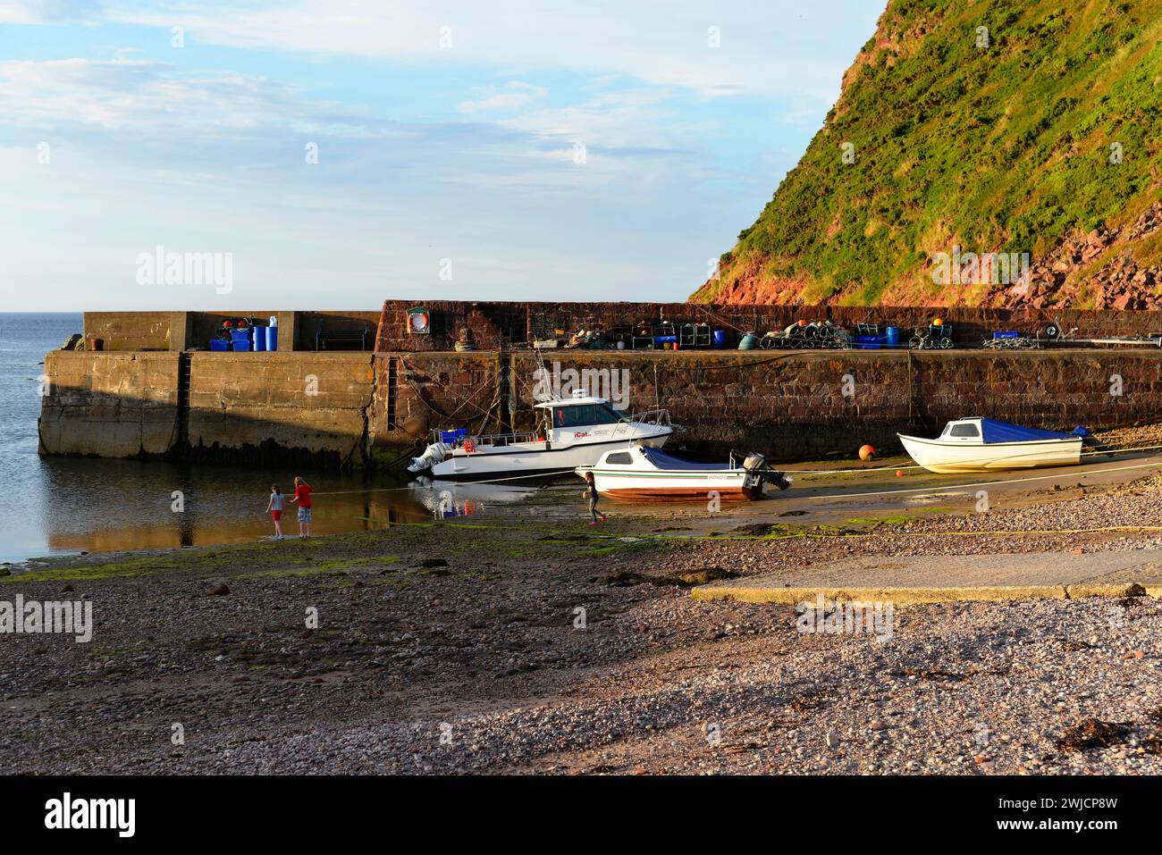 Port, village de pêcheurs Pennan sur la côte nord écossaise, tournage du film LOKAL HERO avec Burt Lancaster 1983, Écosse, Grande-Bretagne Banque D'Images