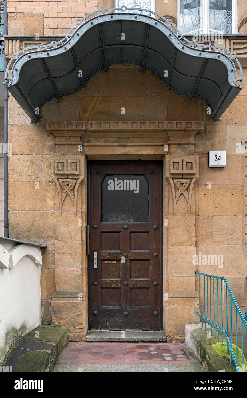 Entrée dans le style Art Nouveau d'une maison d'habitation, construite vers 1900, Hastverstr. 34, Nuremberg, moyenne Franconie, Bavière, Allemagne Banque D'Images