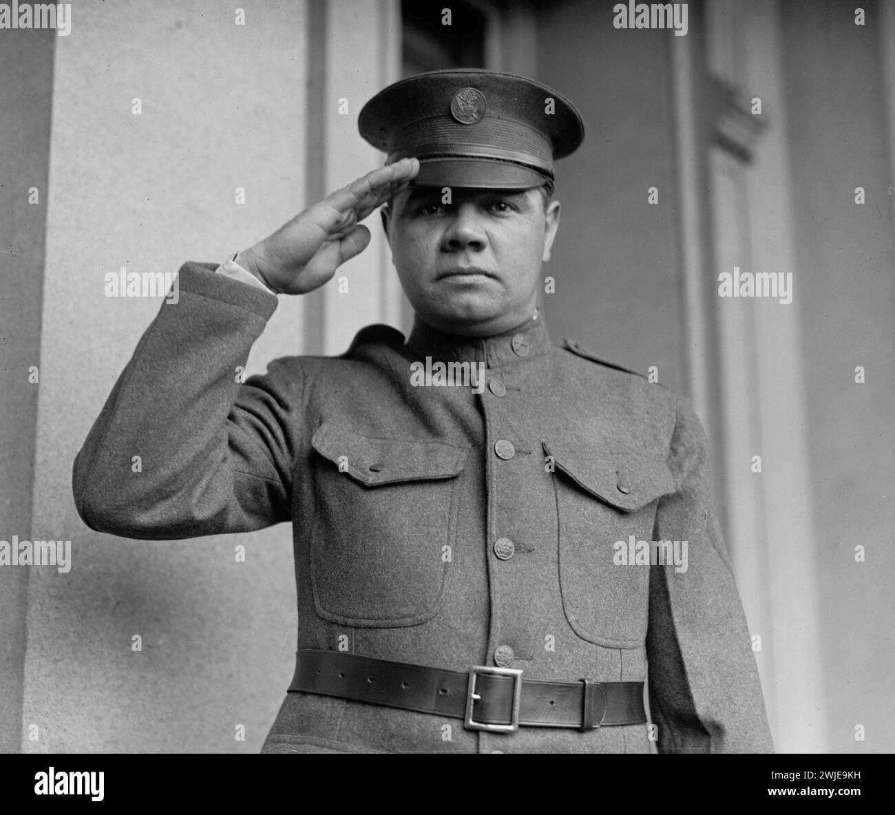 Icône de baseball Babe Ruth en uniforme - soldat George H. Ruth de la 104th Field Artillery N.Y. Garde nationale, 1924 Banque D'Images