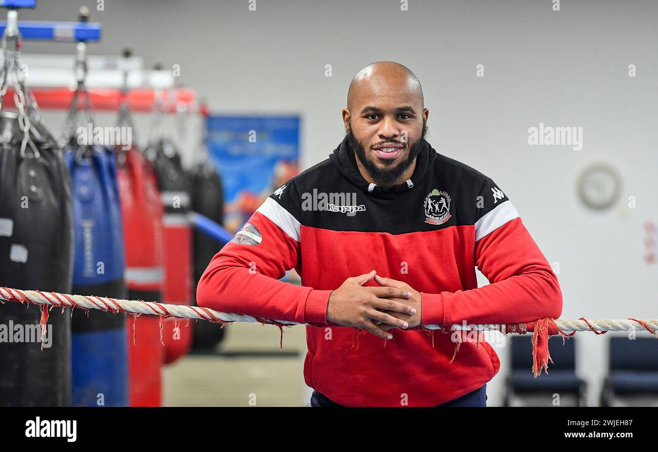 Boxeur Djamili Aboudou, champion de France de boxe, catégorie poids lourds, à la salle Philippe Vanuxem à Coudekerque-branche (Nord de la France), sur de Banque D'Images
