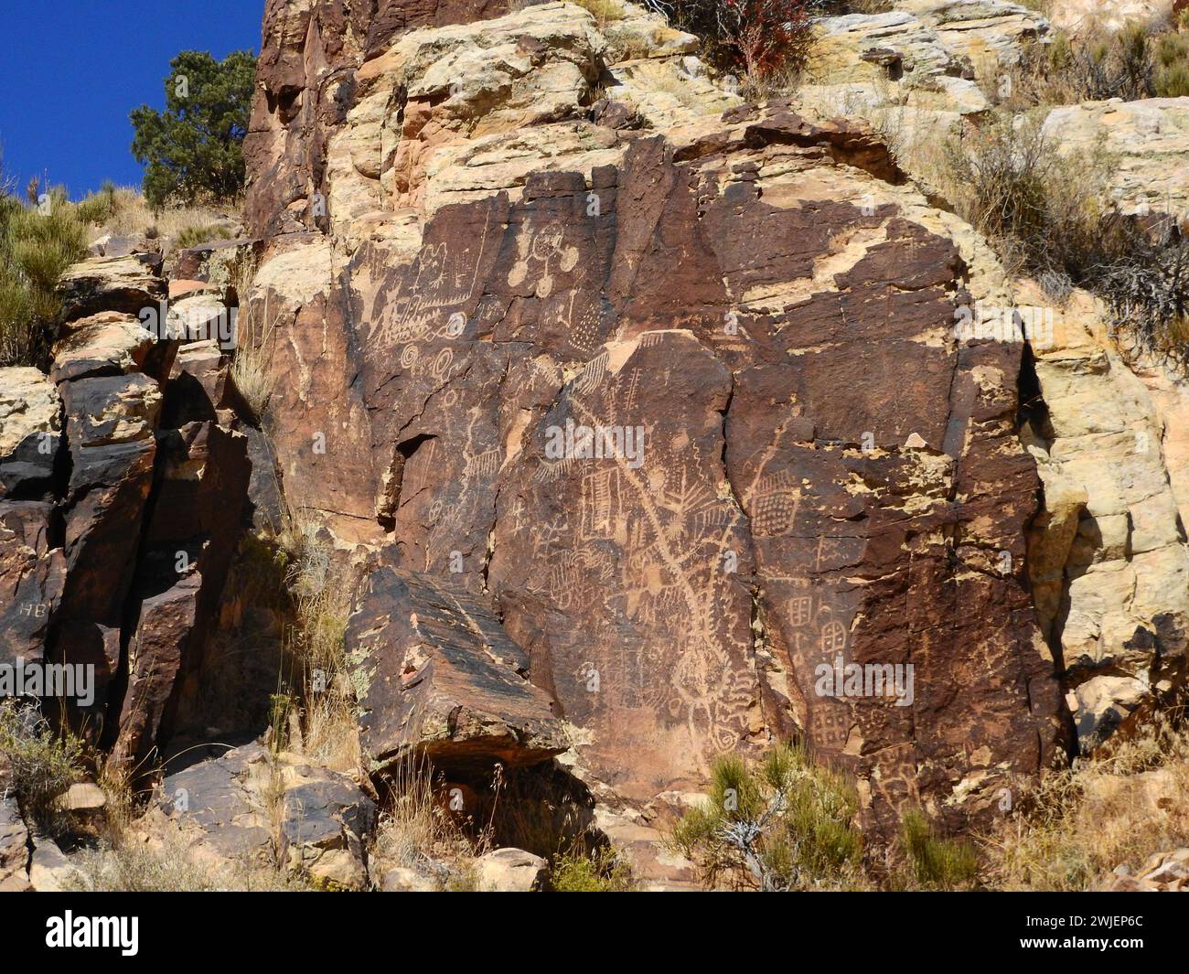 les anciens pétroglyphes indigènes américains à parowan gap, près de cedar city dans le sud-ouest de l'utah Banque D'Images