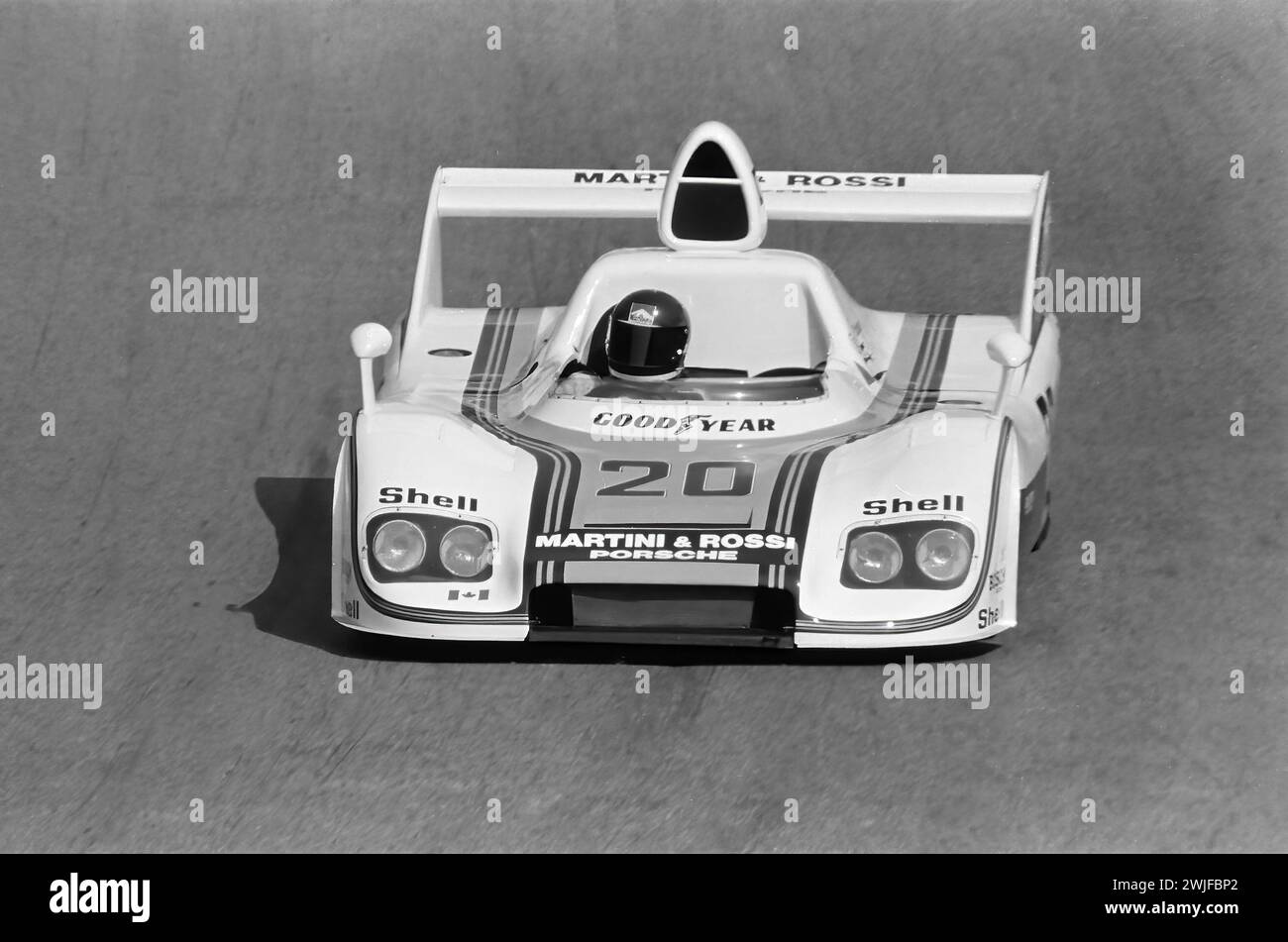 Martini Racing Porsche System Porsche 936 pilotée par Jacky Ickx lors de la 5e ronde du Championnat du monde des voitures de sport 1976 à Mosport Park Canada, a commencé 3e, terminé 3e. Banque D'Images