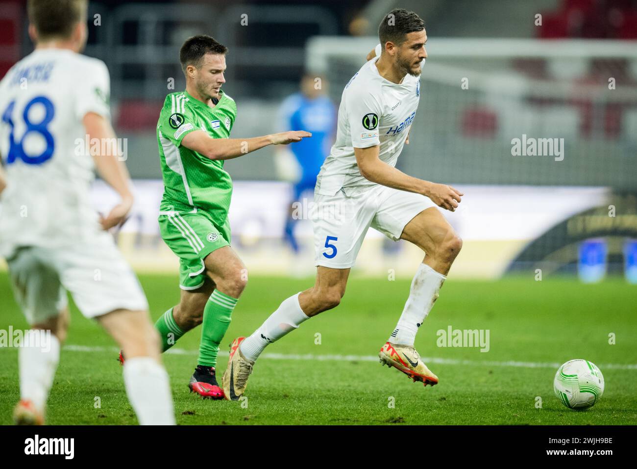 Budapest, Hongrie. 15 février 2024. Ismael Kandouss de Gand photographié en action lors d'un match de football entre le club israélien Maccabi Haifa et le belge KAA Gent, vendredi 15 décembre 2023 à Budapest, Hongrie, première étape des éliminatoires éliminatoires de la compétition de l'UEFA Conference League. BELGA PHOTO JASPER JACOBS crédit : Belga News Agency/Alamy Live News Banque D'Images