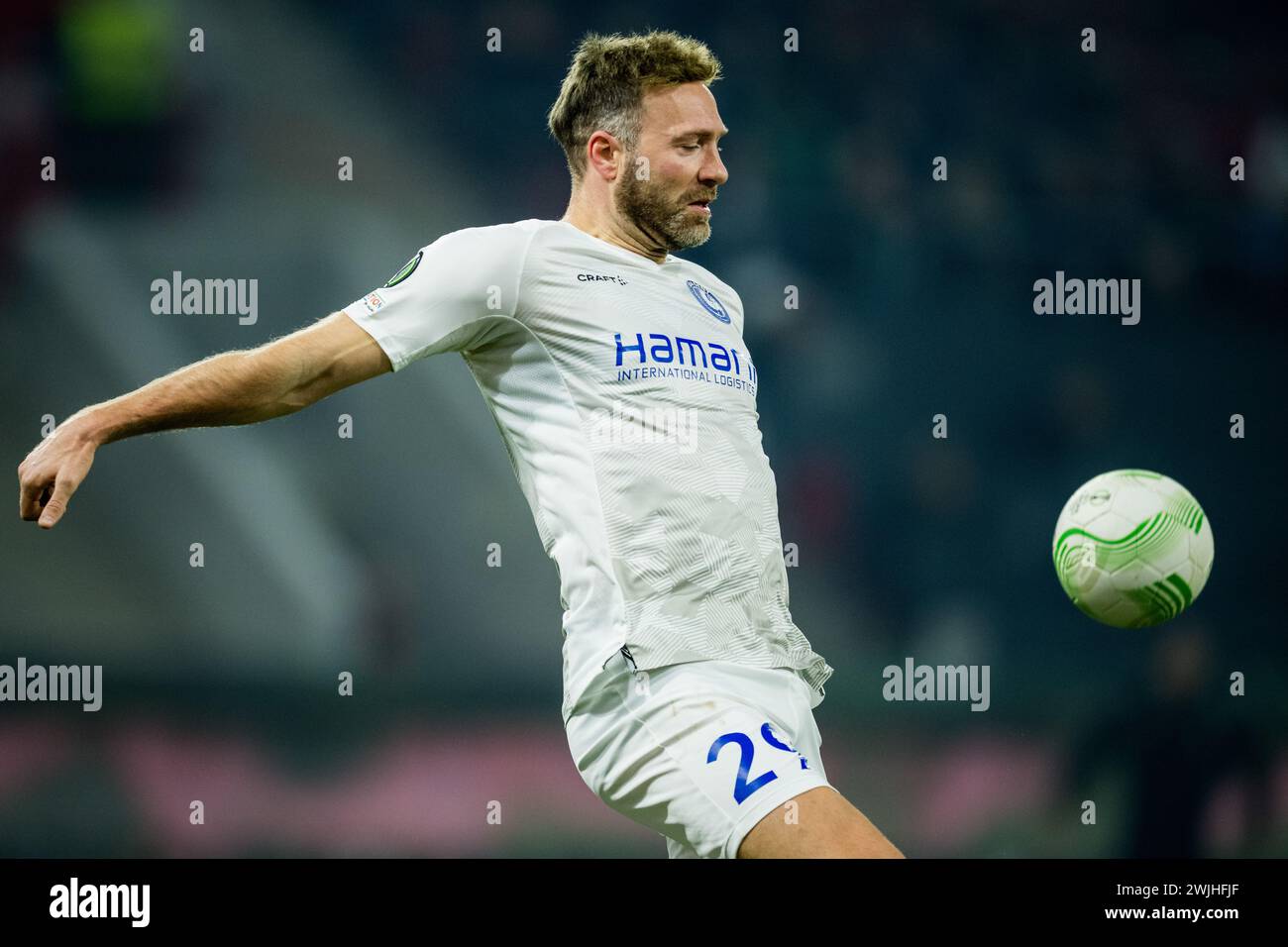 Budapest, Hongrie. 15 février 2024. Laurent Depoitre de Gand photographié en action lors d'un match de football entre le club israélien Maccabi Haifa et le belge KAA Gent, vendredi 15 décembre 2023 à Budapest, Hongrie, première étape des éliminatoires éliminatoires de la compétition de l'UEFA Conference League. BELGA PHOTO JASPER JACOBS crédit : Belga News Agency/Alamy Live News Banque D'Images