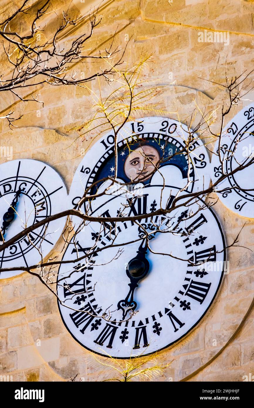Horloge baroque au Palais des grands maîtres des Chevaliers de Malte, la Valette Banque D'Images