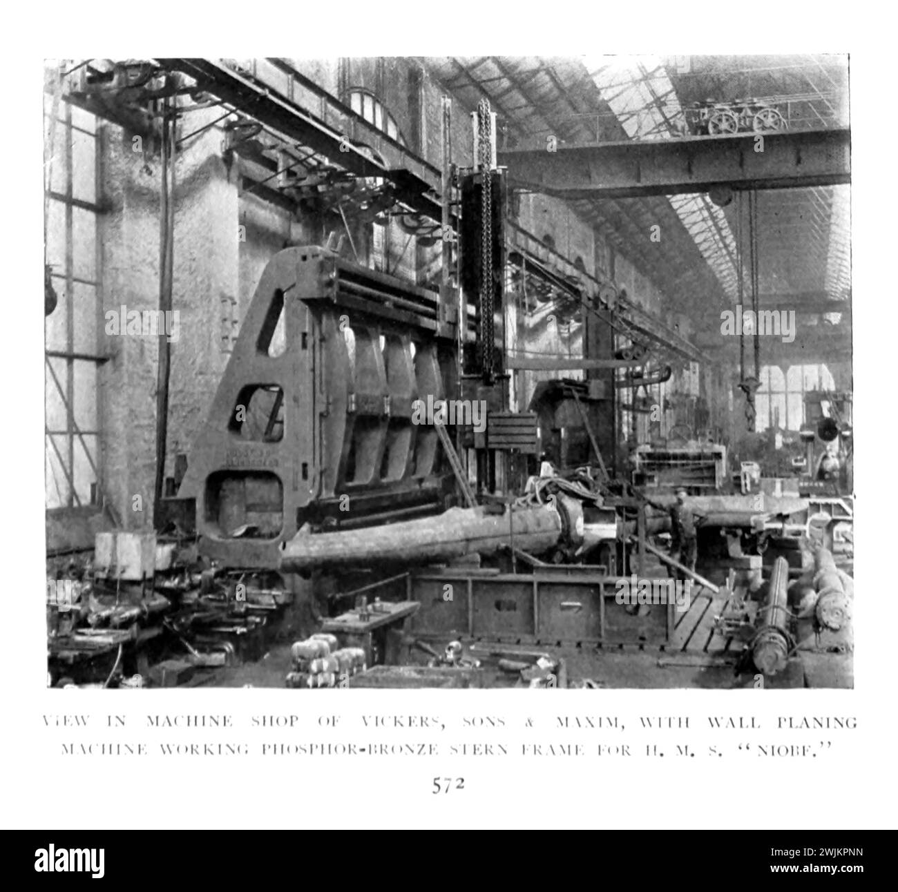 Atelier d'usinage de Vickers, sons & Maxim, Barrow-in-Furness. DE L'ARTICLE CONSTRUCTION NAVALE COMME UNE INDUSTRIE PRODUCTIVE EN GRANDE-BRETAGNE. Par James McKechnie. Tiré de l'Engineering Magazine consacré au progrès industriel volume XIV octobre 1897 - mars 1898 The Engineering Magazine Co Banque D'Images
