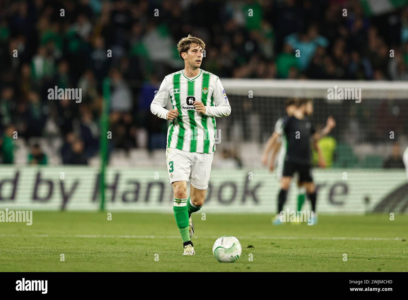 Sevilla, Espagne. 15 février 2024. Juan Miranda (Betis) Football/Football : UEFA Europa Conference League Knock-Out match de 1ère manche entre le Real Betis Balompie 0-1 GNK Dinamo Zagreb à l'Estadio Benito Villamarin à Séville, Espagne . Crédit : Mutsu Kawamori/AFLO/Alamy Live News Banque D'Images