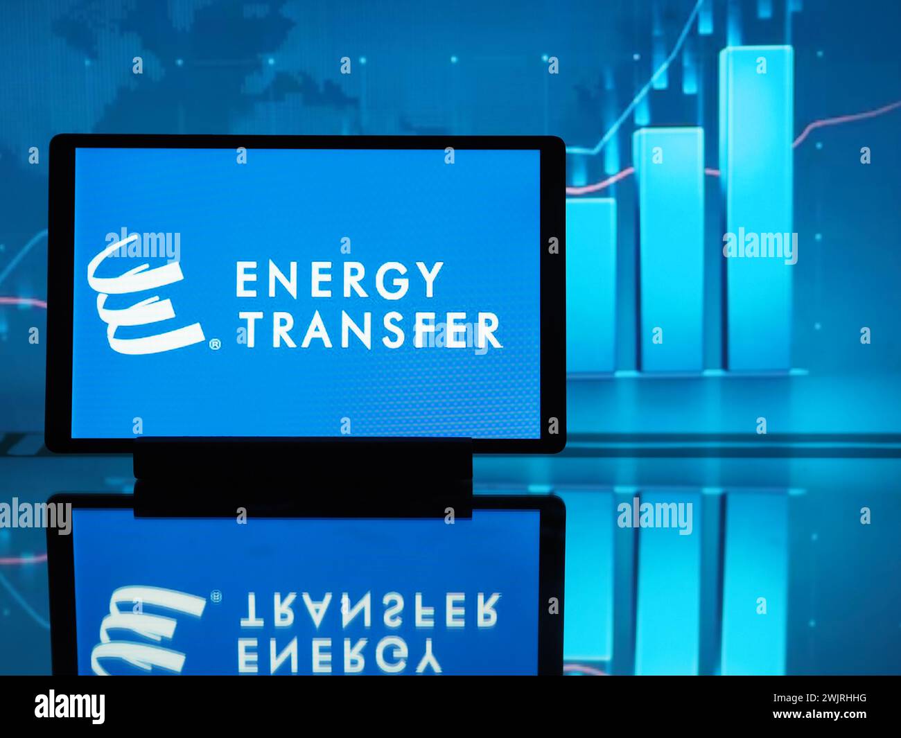 Allemagne. 16 février 2024. Dans cette illustration photo, le logo Energy Transfer LP est affiché sur une tablette. (Photo de Igor Golovniov/SOPA images/SIPA USA) *** strictement à des fins éditoriales *** crédit : SIPA USA/Alamy Live News Banque D'Images