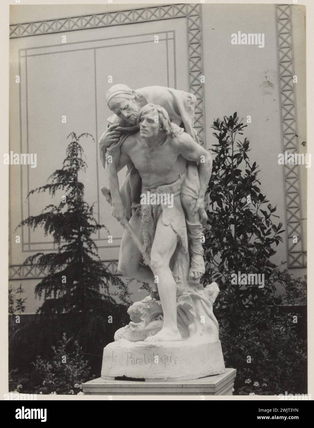 Blancard, Hippolyte (1843 - D.1924), exposition universelle de 1889 : sculpture en rond, aveugle et paralytique (titre factice), 1889. Tirage platine. Musée Carnavalet, histoire de Paris. Banque D'Images