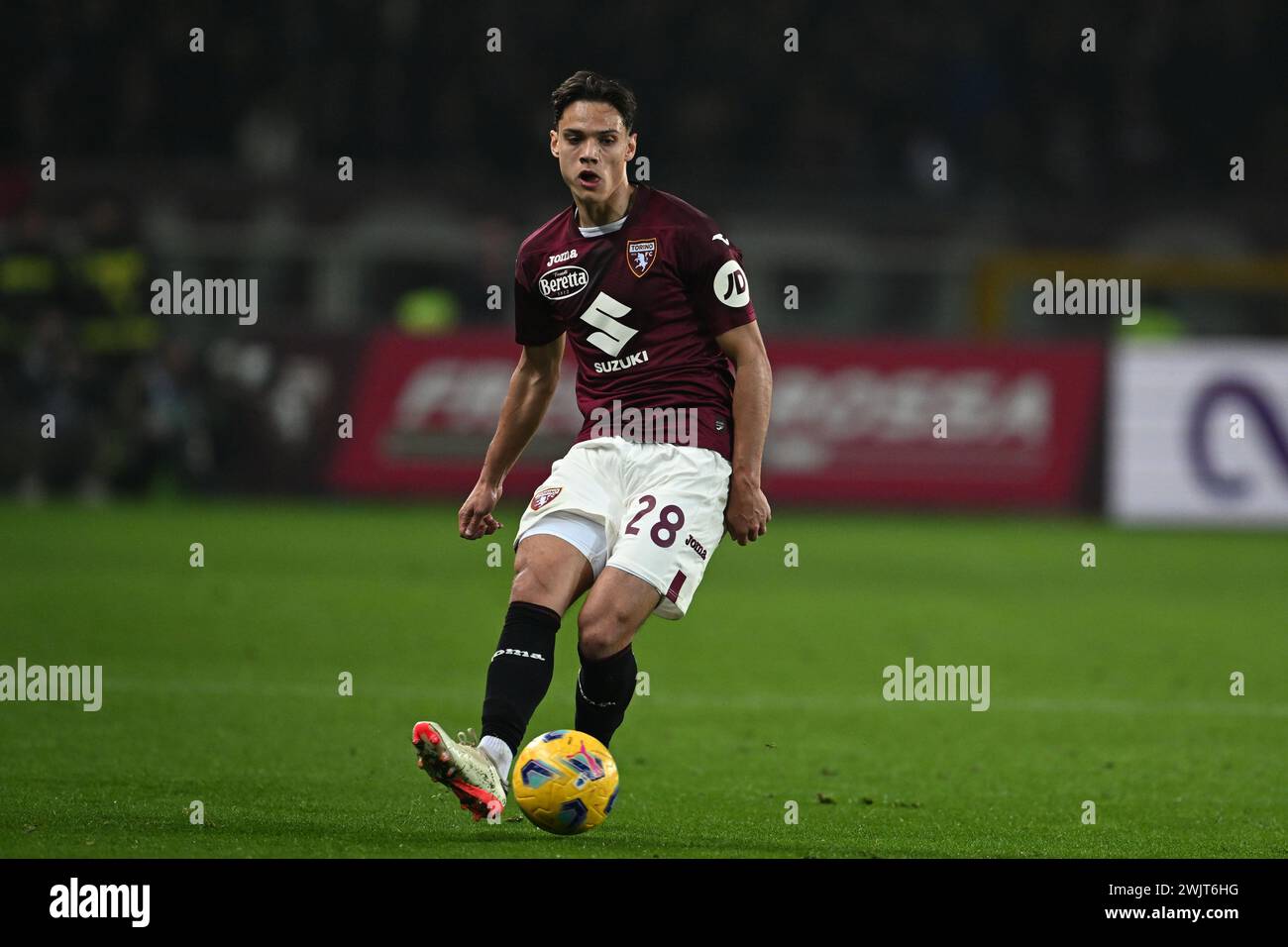 Samuele Ricci (Torino) lors du match de série A de l'UEFA opposant Torino 2-0 Lecce au stade Olimpic le 16 février 2024 à Turin, Italie. Crédit : Maurizio Borsari/AFLO/Alamy Live News Banque D'Images