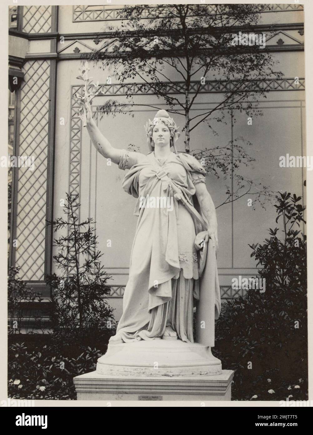 Blancard, Hippolyte (1843 - D.1924), exposition universelle de 1889 : liberté ou paix, sculpture en rond-bosse (titre factice), 1889. Tirage platine. Musée Carnavalet, histoire de Paris. Banque D'Images