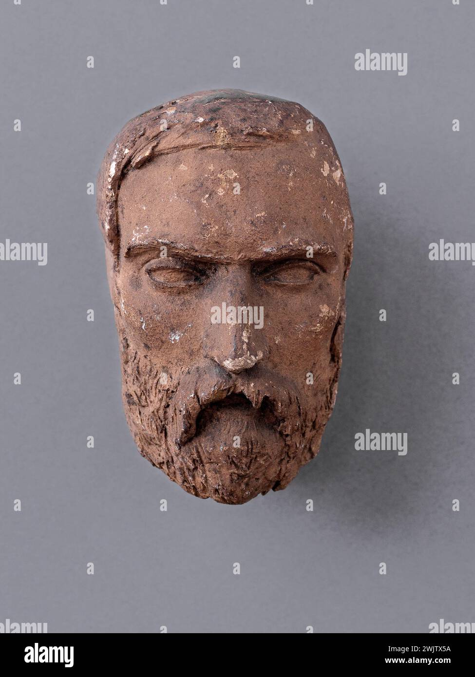 Jean-Pierre Dantan (1800-1869), dit Dantan le jeune. Masque inconnu. Terre cuite et plâtre. Paris, musée Carnavalet. Masque, plâtre, terre cuite Banque D'Images
