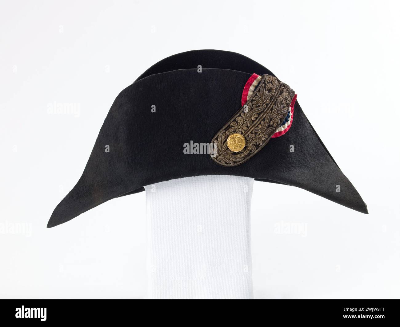 La paire de bicorne de Victor Hugo de France ». Feltre (?) Avec broderie dorée et cocarde tricolore. 1845. Paris, Maison de Victor Hugo. 123534-12 Banque D'Images