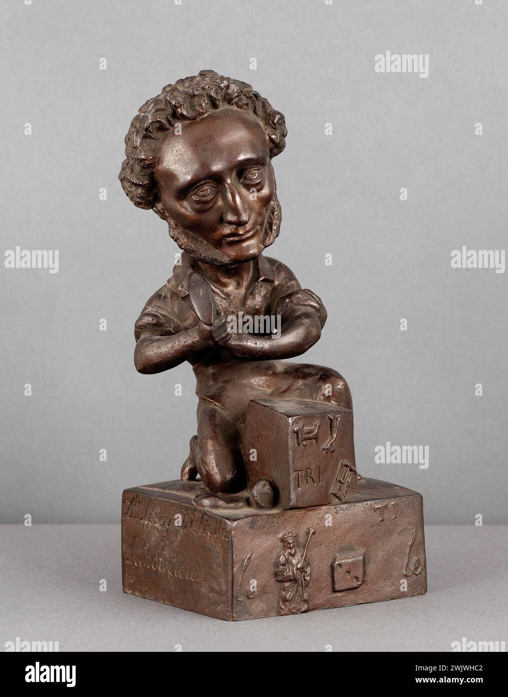 Jean-Pierre Dantan (1800-1869), dit Dantan Young. Caricature du chirurgien Jean-Jacques-Joseph Leroy, dit d'etiolles (1798-1860). Bronze, 1837. Paris, musée Carnavalet. 53174-6 agenouillé, bronze, compositeur allemand, homme, musicien, portrait, style caricatural, caricature Banque D'Images