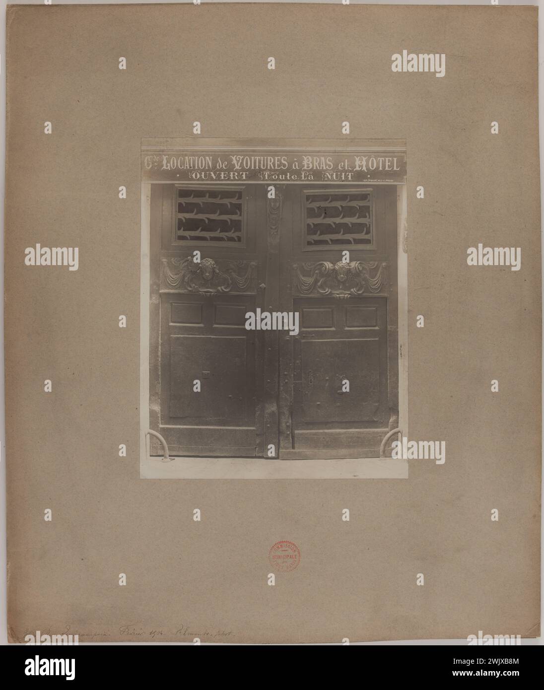 Emonts ou Emonds, Pierre. 36, rue Quincampoix- février 1904. 'Porte rue Quincampoix, 4ème arrondissement, Paris. Février 1904'. Papier albumine. en 1904-1904. Paris, musée Carnavalet. 123819-19 Banque D'Images